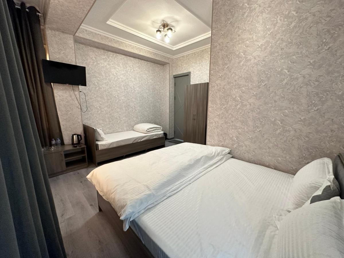 Byond Hotel & Hostel Ташкент Экстерьер фото